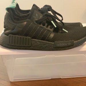 adidas NMD_R1 women’s size 6